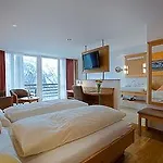 Edelweiss Superior Hotel