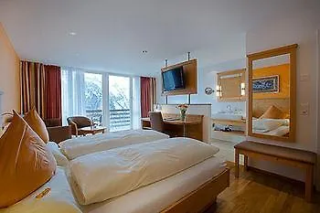 Edelweiss Superior Hotel