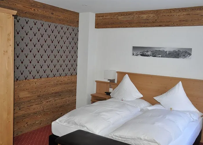 Edelweiss Superior Hotel