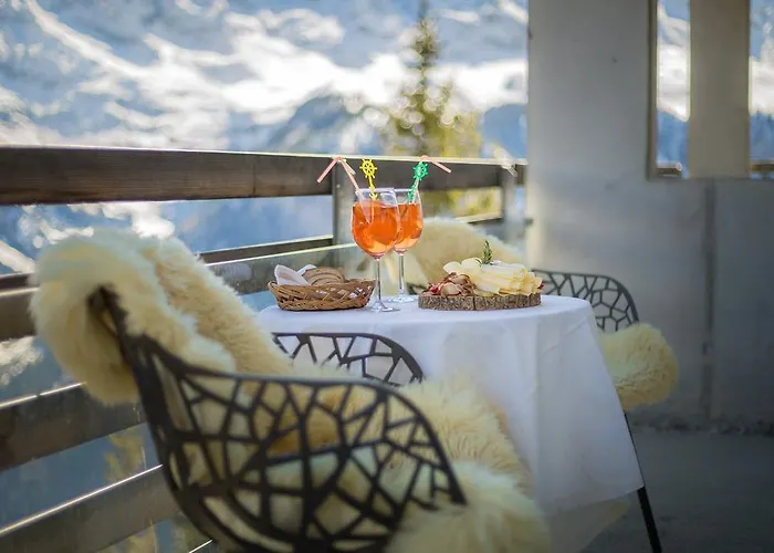 Edelweiss Superior Hotel 3*