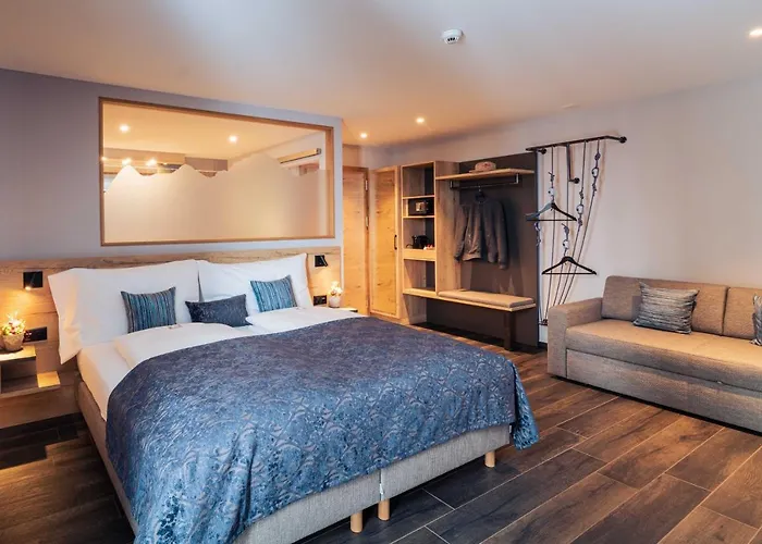 Edelweiss Superior 3*